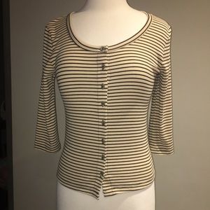 Women’s shirt